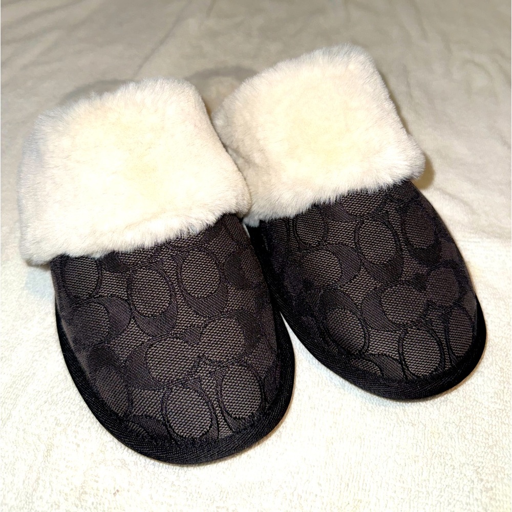Women’s Coach Slippers
